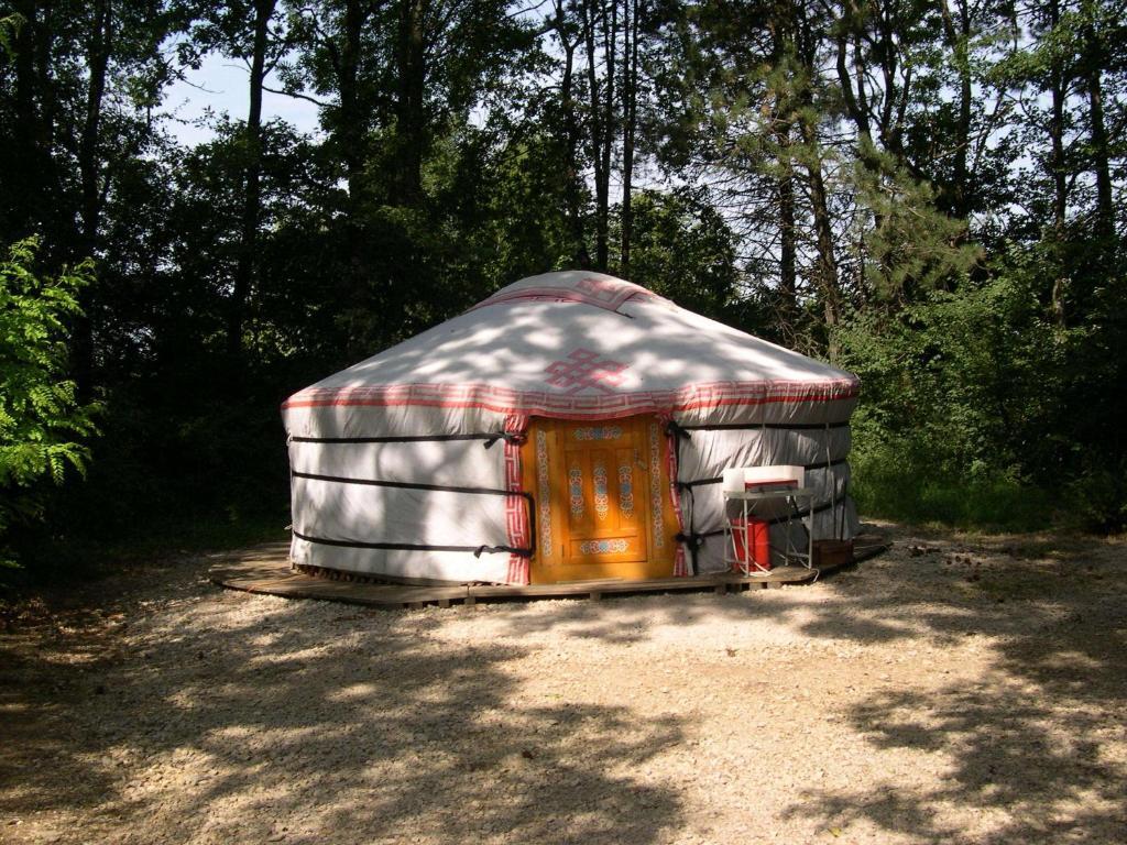 Camping De La Croix D'Arles Bourg  Bilik gambar